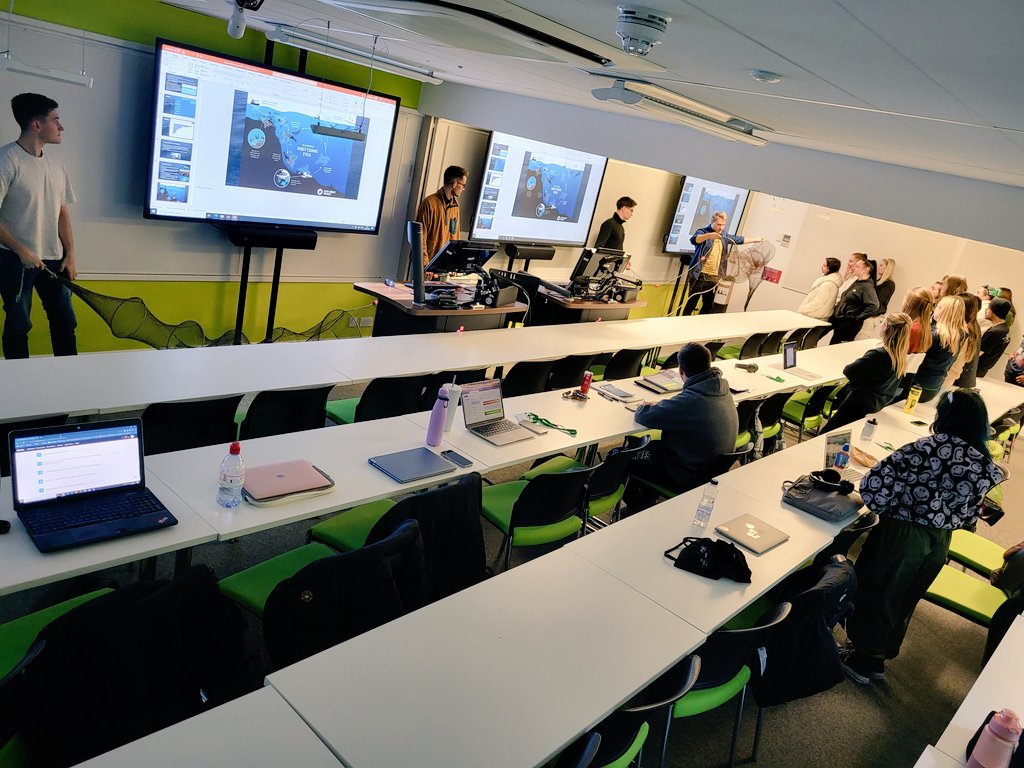 Dr Anna Sturrock tweet media