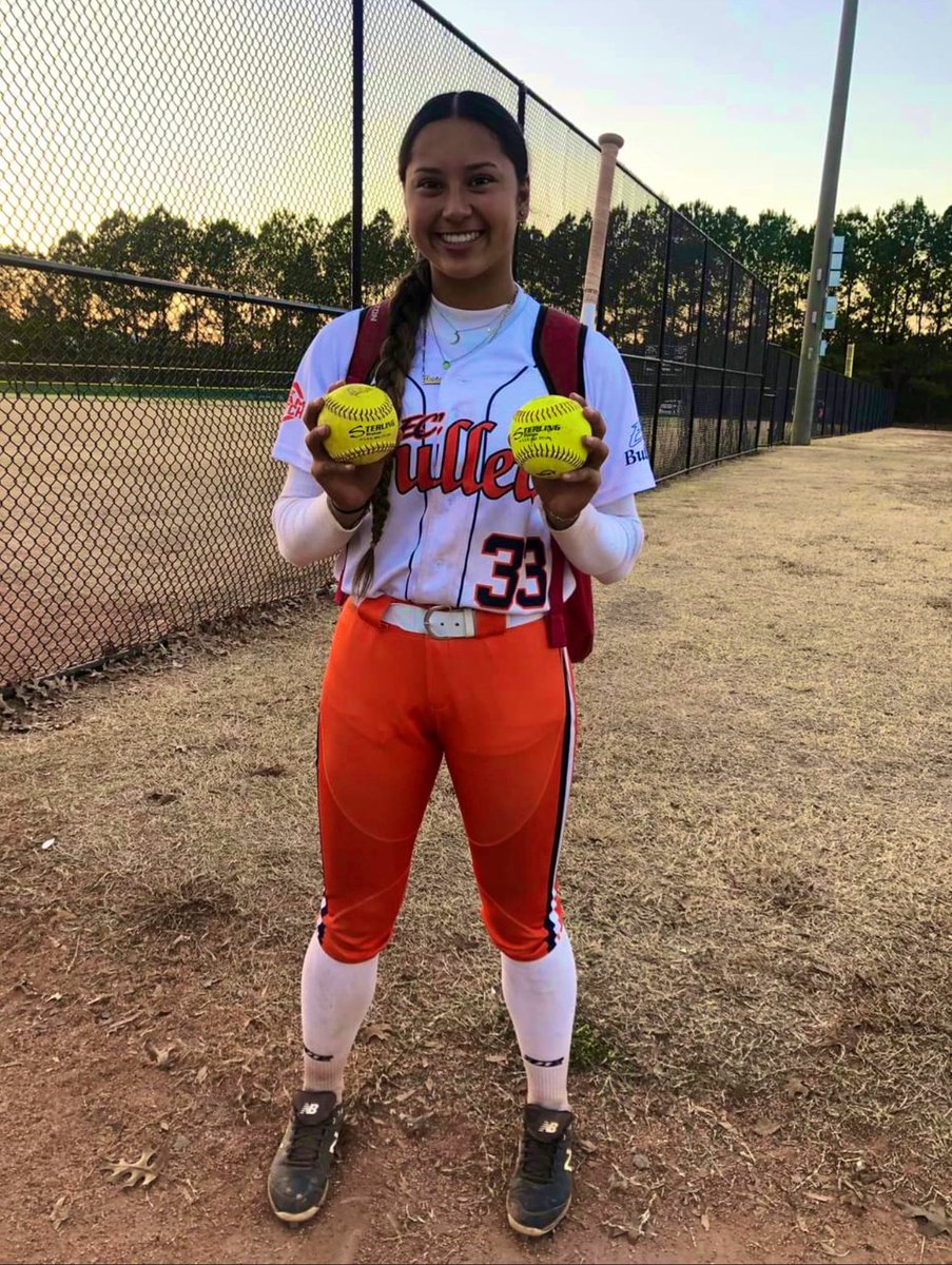 darianna_sosa_'s tweet photo. Hit 2 💣💣’s yesterday! Thank you to all the coaches that came out and watched us in the Scenic City Tournament! #bombs #ScenicCity @ExtraInningSB @ECBWaller @BulletsAshley https://t.co/VKJnynHvPj