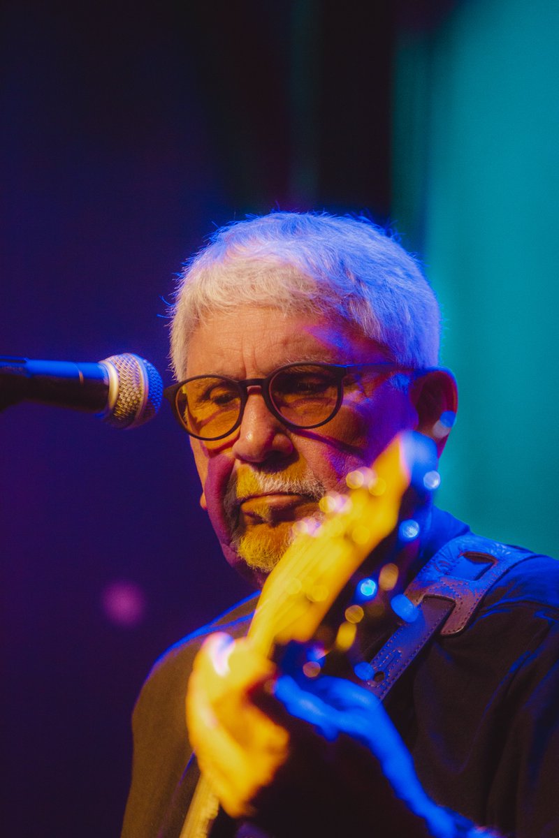 festivalconvida's tweet photo. No dia 11 de outubro, no Palco Infinu, tivemos a presença de uma das bandas mais importantes da história da música brasileira, Azymuth. 

fun fact: nesse dia rolou o nosso primeiro sold out 🤣

fotos @ estudio_laje https://t.co/PkHi0ib0sS