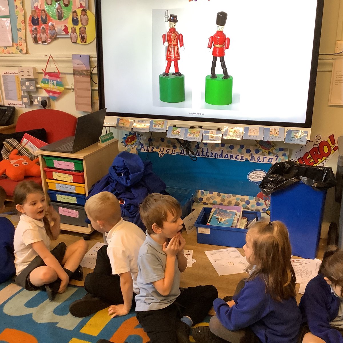 MPPS_Wirral's tweet image. How are you different?

Year 1 have been discussing differences and how we are different to each other and our friends. We know that our differences make us  unique and special!

#MPPSPSHE #differences