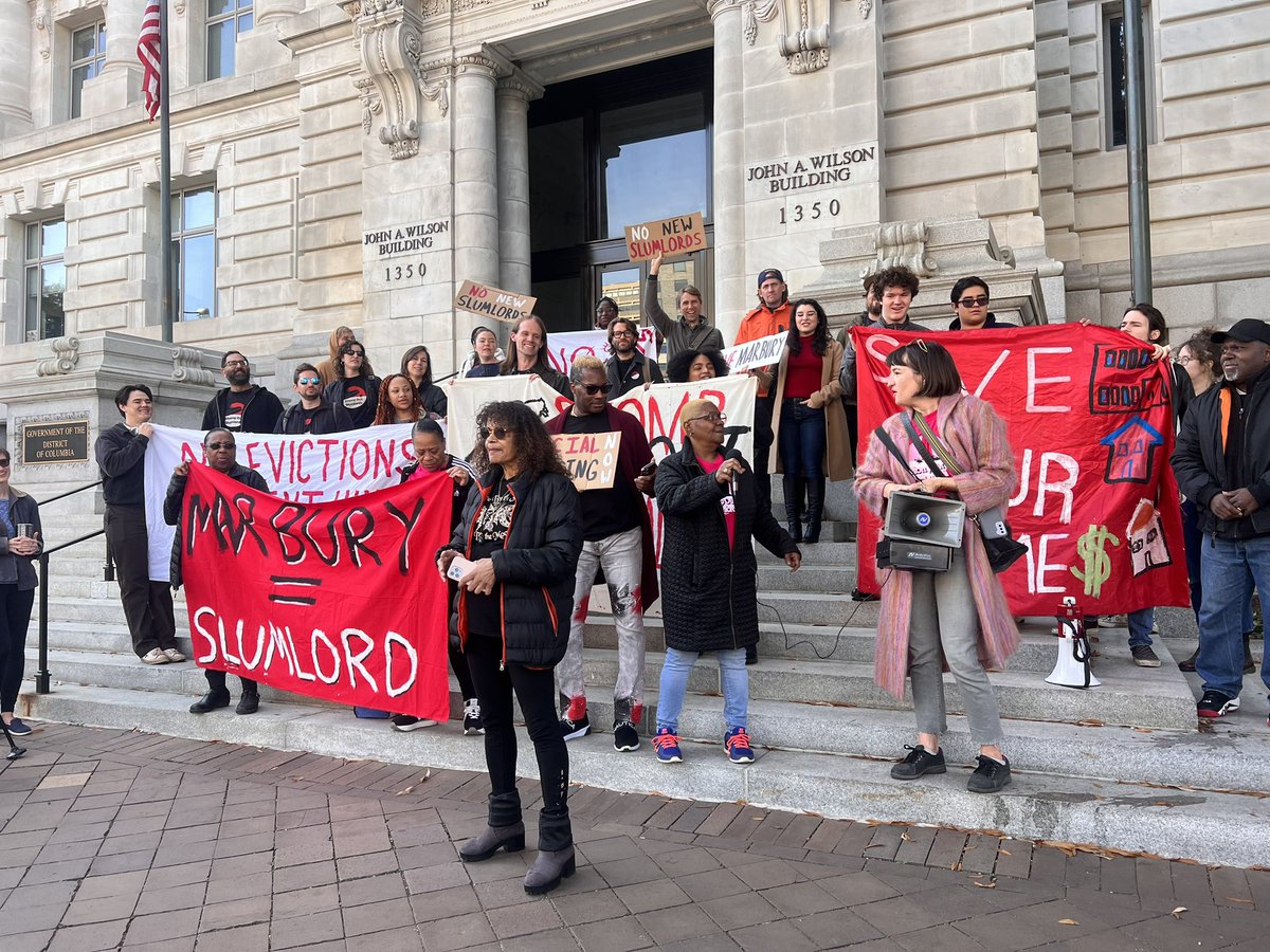 Barbara, the president of Marbury Plaza Tenants United for Change:

“We are sick and tired of living in bad conditions. No heat for two days, no hot water… Why don’t we live where you are and &amp; you can come live at Marbury and see how you like it?” 

“We want social housing!”