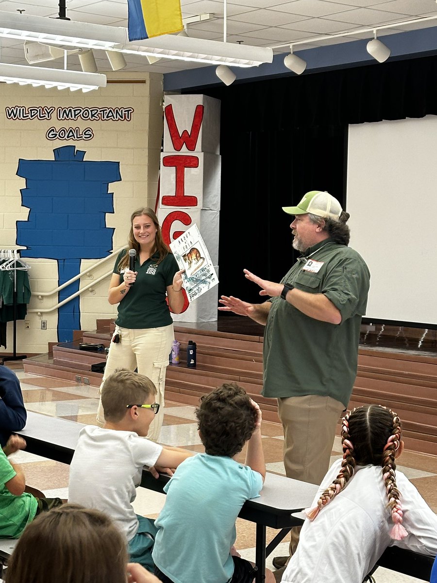 𝕄𝕣𝕤. 𝕄𝕒𝕣𝕜𝕤 tweet media