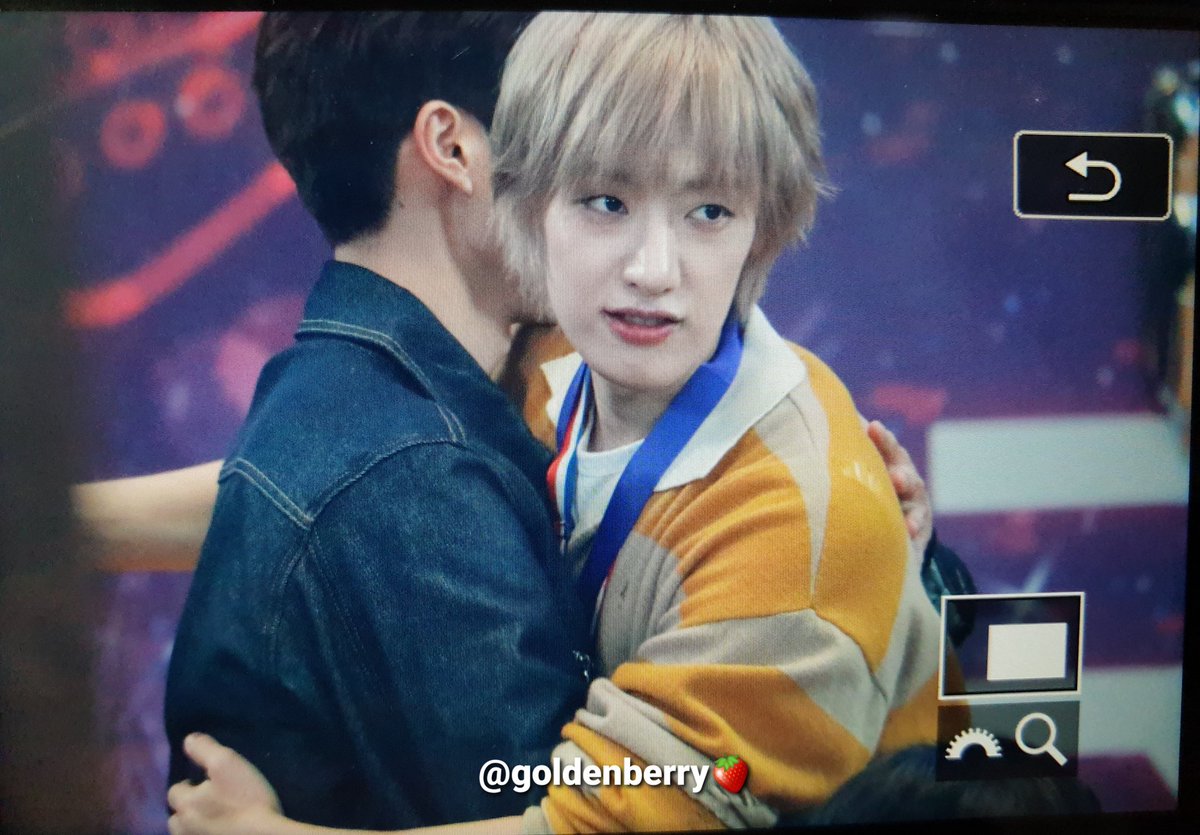 goldenberry828's tweet image. 231106 아돌라
🐥😘🐥

#GoldenChild #골든차일드
#Feelme #Feel_GNCD
#영택 #손영택 #SonYoungTaek #YoungTaek #TAG #태그