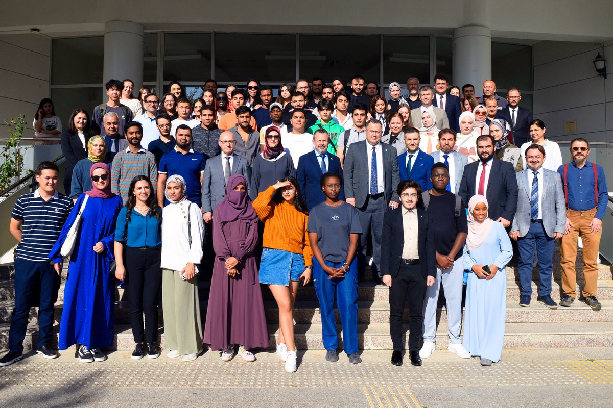 mcbu1992's tweet photo. Üniversitemiz #Uluslararası Öğrenciler #Oryantasyon ve Tanışma Programı gerçekleşti #MCBÜcumhuriyetinyüzüncüyılıetkinlikleri #ProfDrRanaKibar #MCBÜrektör #MCBÜ #MCBÜöğrenci #Erasmus #ManisaCelalBayarÜniversitesi #MCBÜetkinlik #mcbüdilmer #dilmer https://t.co/01cDxj2Aug