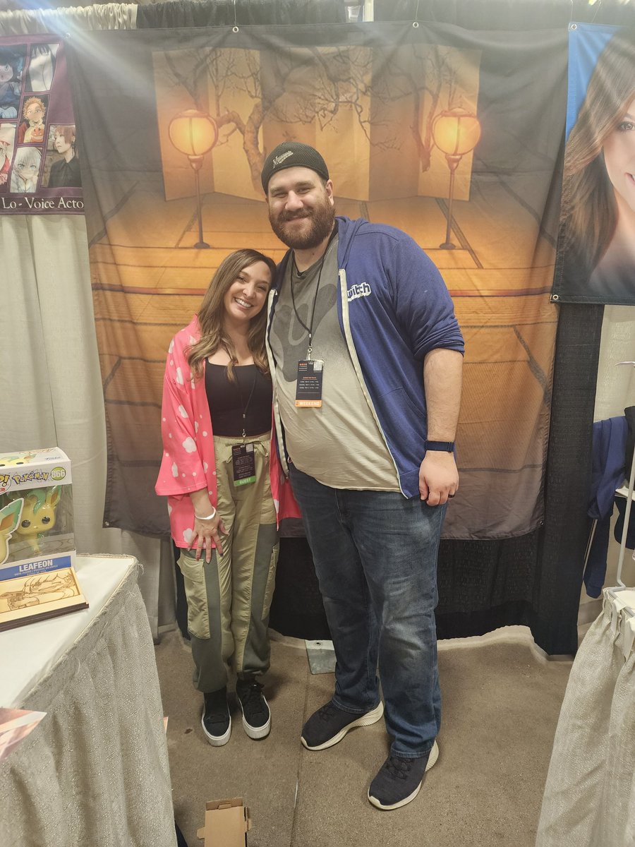 Will be posting more of these, but I got to meet the amazing <a href="/RyanBartley/">Ryan Bartley 🦖</a> this weekend!  A huge fan of Re: Zero, Demon Slayer, and SAO!  Thanks for being Awesome and travelling to the cold climates of Minnesota for the convention to meet your fans!