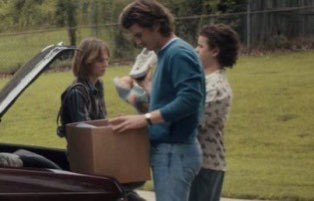 dostuyokvski's tweet photo. happy stranger things day with our favorite butt in hawkins!!! <3 https://t.co/QGBBFchu1V