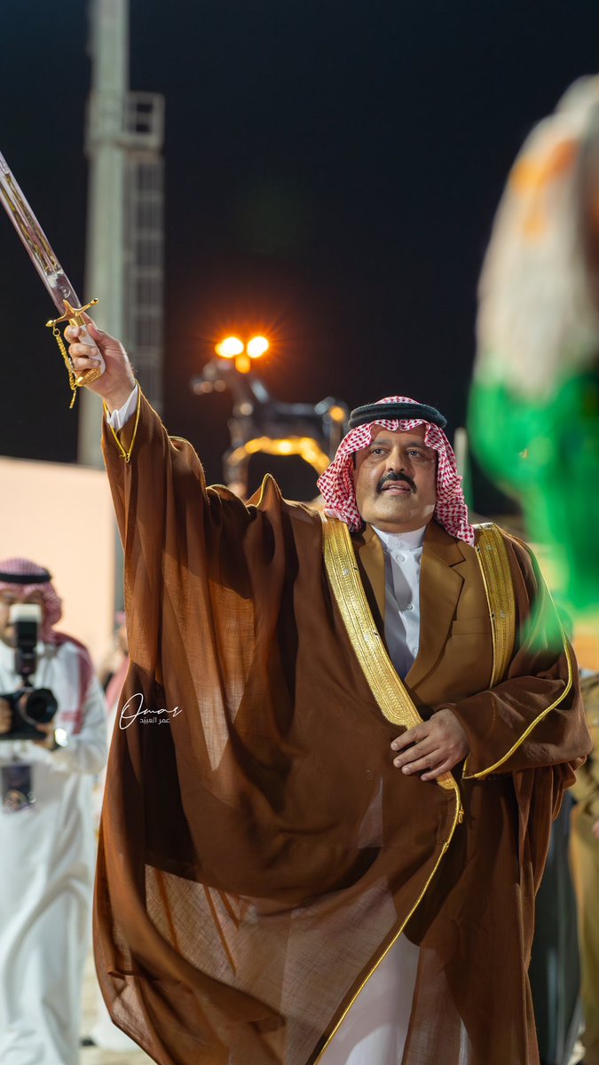 curva_omar's tweet photo. تشرفت بتصوير صاحب السّمو الملكي الأمير عبدالعزيز بن سعد بن عبدالعزيز آل سعود عن قُرب. 

 #بطولة_حائل_لجمال_الخيل https://t.co/9XGM6VlZDg