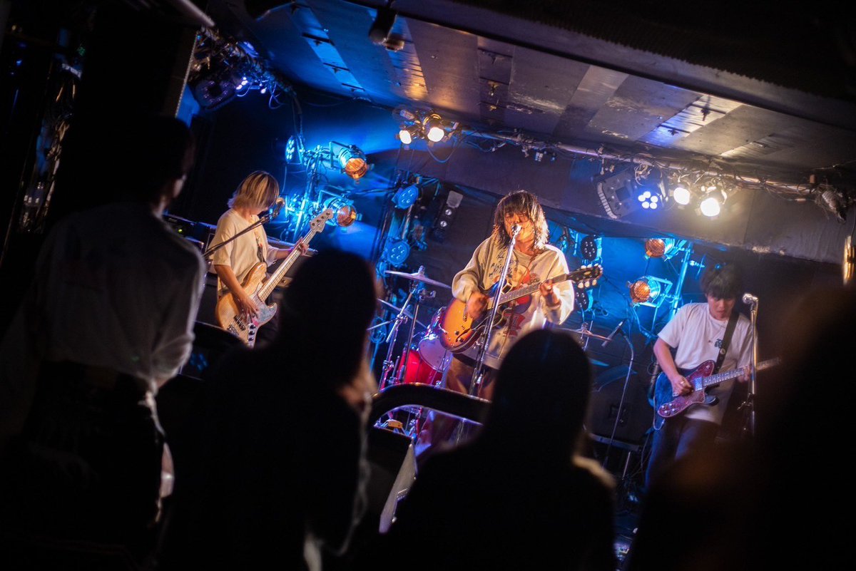 💫Thank You💫

年内ラストライブ！DaisyBarありがとうございました！

最強カメラマンのすけ、いつもありがとうー！
@nosuke_photo_