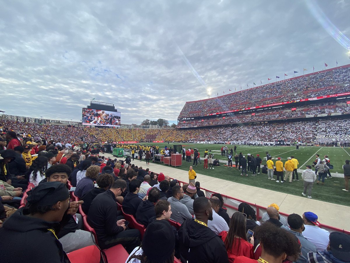 Thank you <a href="/RBsSaySimonSays/">Matt Simon</a> for the invite down to college park this weekend, had a great time. Atmosphere was electric!!
<a href="/CoachMolinich/">Keith Molinich</a>