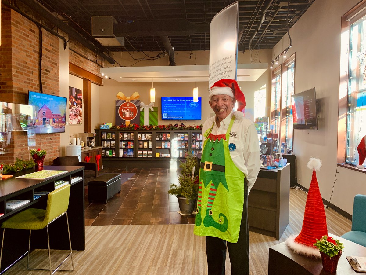 Planning a December trip to #VisitOmaha? We've laid out 10 can't miss experiences across the city 🎁🎄 Read on for the full list of December fun: bit.ly/3u0bawl