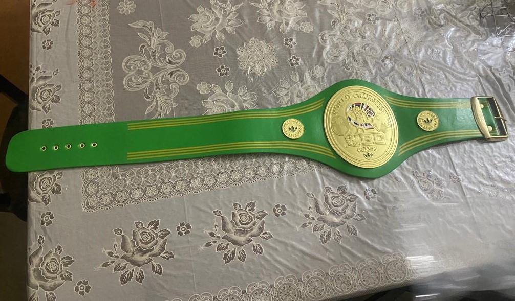 Manufacturers of Premium Quality Championship Belt, Boxing Gears.
(#Champions @Canelo)
#UFC295  #Replica #WWE2K24 #ChampionsDay #boxing #Boxing_Mma74 #boxingfans #knockout #knockoutfights #boxingbelt #championbelt #WBC2023 #boxinggym #boxingsports #Belt #boxingtoday #RingChampion