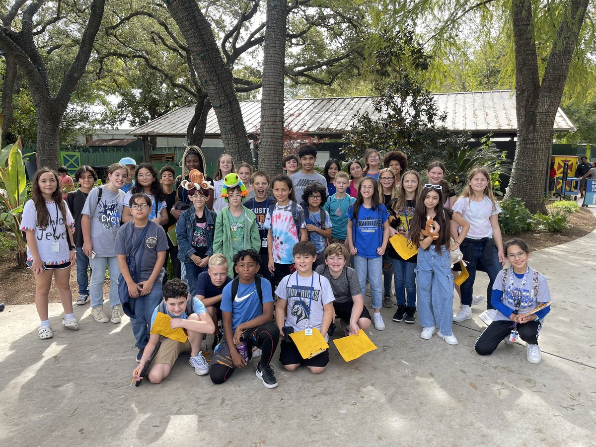 StrausGT's tweet photo. GT SA Zoo Takeover! 
Students  conducted research for their Zoo Unit projects.   @NISDGTAA  @NISDJefferson  @NISDZachry  @ZachryGT  @RootEdSA @NISDStraus https://t.co/QtdYRzLTFt