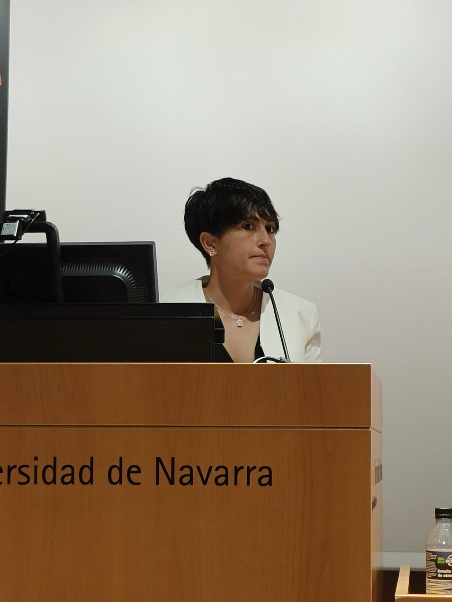 EsterBlanco8's tweet photo. I am thrilled to announce that I have successfully defended my PhD thesis! 

Moreover, I am thankful to my panel committee members @Teijeira_ITLive @ArozarenaImanol @BejarOskar Sergio Piñeira and Jesus Gil for their constructive feedback. https://t.co/yU8dnfSU0P