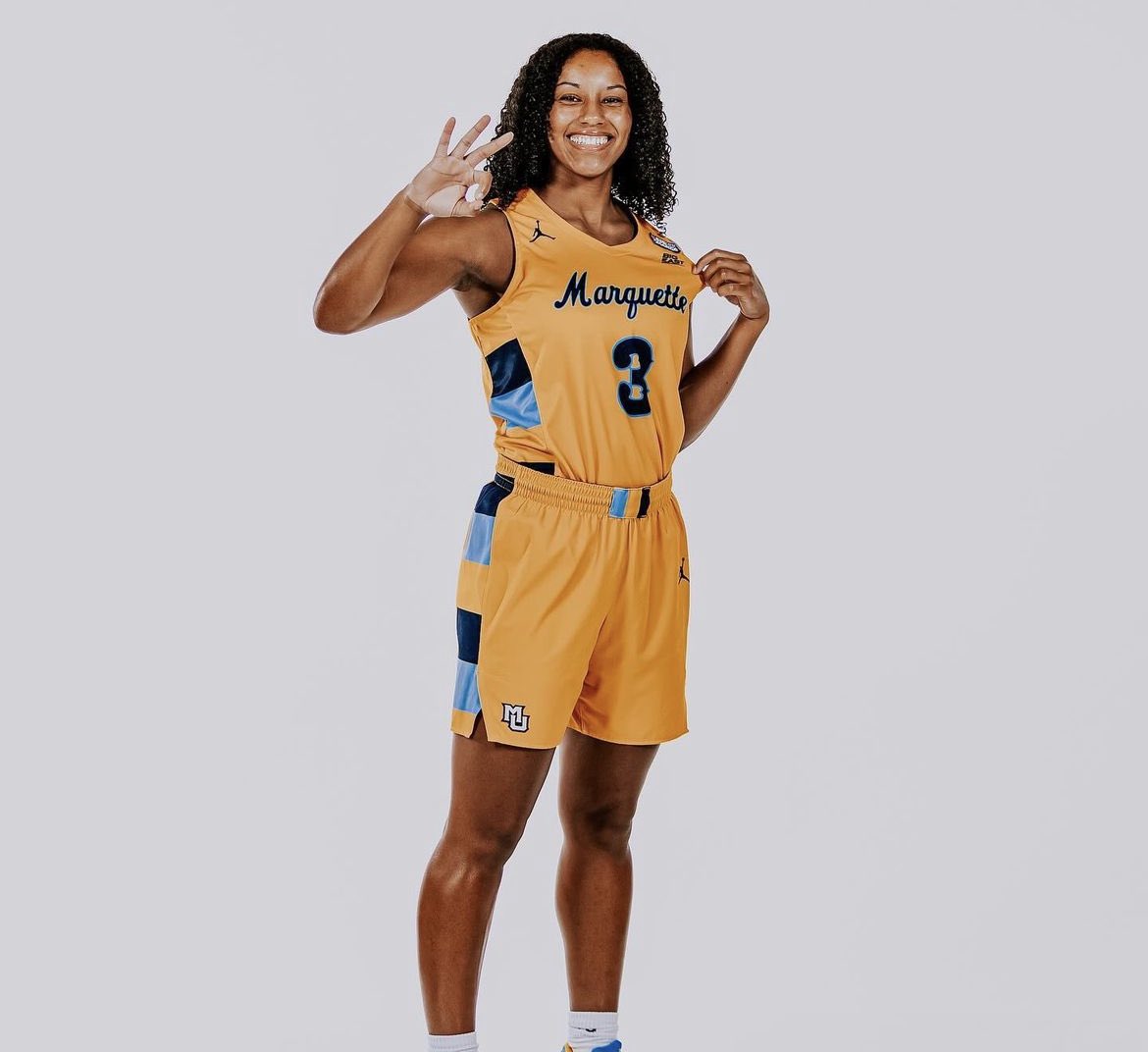 Rose Nkumu today: 

12 PTS | 10 AST | 3 STL | 4 BLK | 5-5 FG

Marquette defeats UT Martin 84-51! 

#NCAAW | <a href="/MarquetteWBB/">Marquette WBB</a>