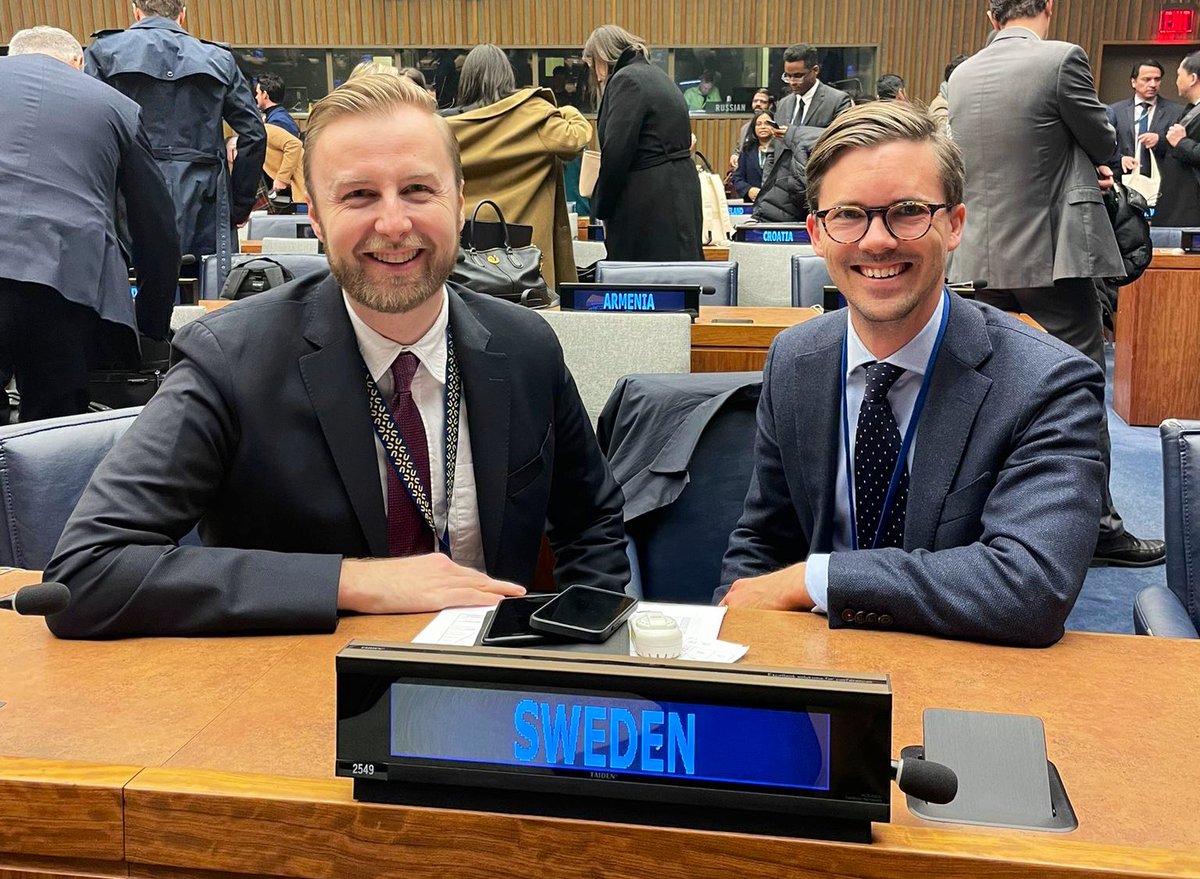 SwedenUN's tweet image. It’s a wrap! In a geopolitical difficult situation, the #UNGA #FirstCommittee closed with good resolutions on nuclear risk reduction and responsible state behavior in space and cyber. 🇸🇪🇪🇺 committed to ensure nuclear non-proliferation.