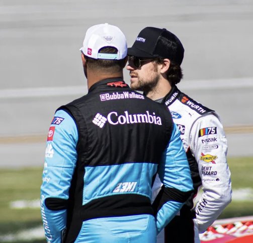 RunninOnScuffs's tweet photo. Another #NASCAR season is in the books and a new champion has been crowned! Join us live tonight for Runnin’ On Scuffs 50th Episode!  We will be joined by our friend @_TaylorKitchen_ from Above the Yellow Line to chat about the Championship Weekend and our new champions! 9pm ET! https://t.co/lTfZod9xcx