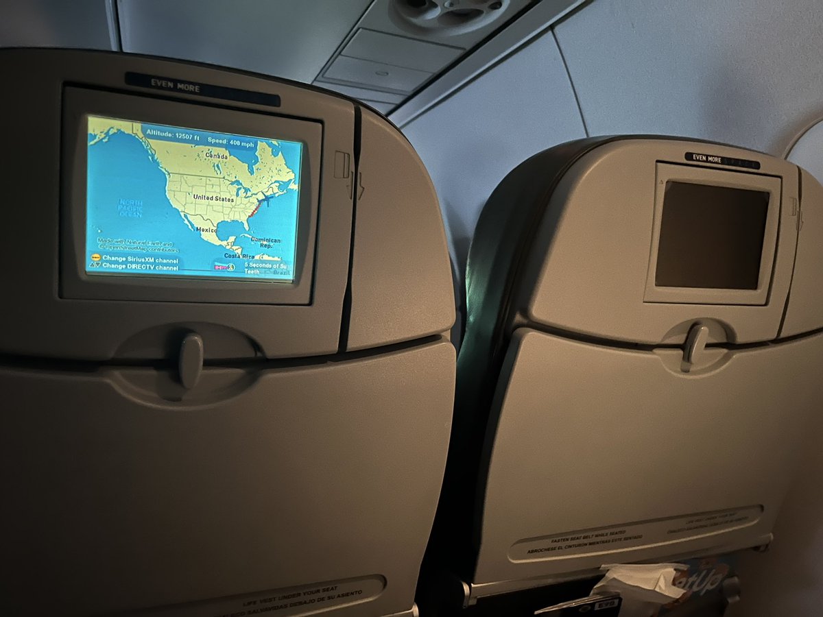 e_fields's tweet photo. @JetBlue heads up that the tv in the Even More Row 14, seat D doesn’t work at all. My husband was bummed he couldn’t watch tv or listen to any music on our CHS-BOS flight 68 today. Especially since we paid extra for these seats! https://t.co/28rITjuCnO