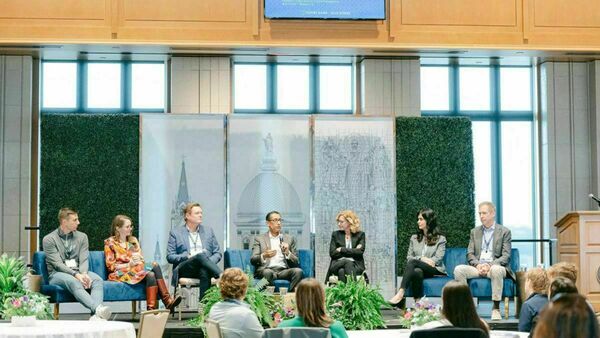NotreDame's tweet image. Notre Dame is home to the first basic science rare disease research center in the nation.

Last week @NDscience hosted its third annual Rare Disease Patient Advocacy Summit: go.nd.edu/7d9bf1