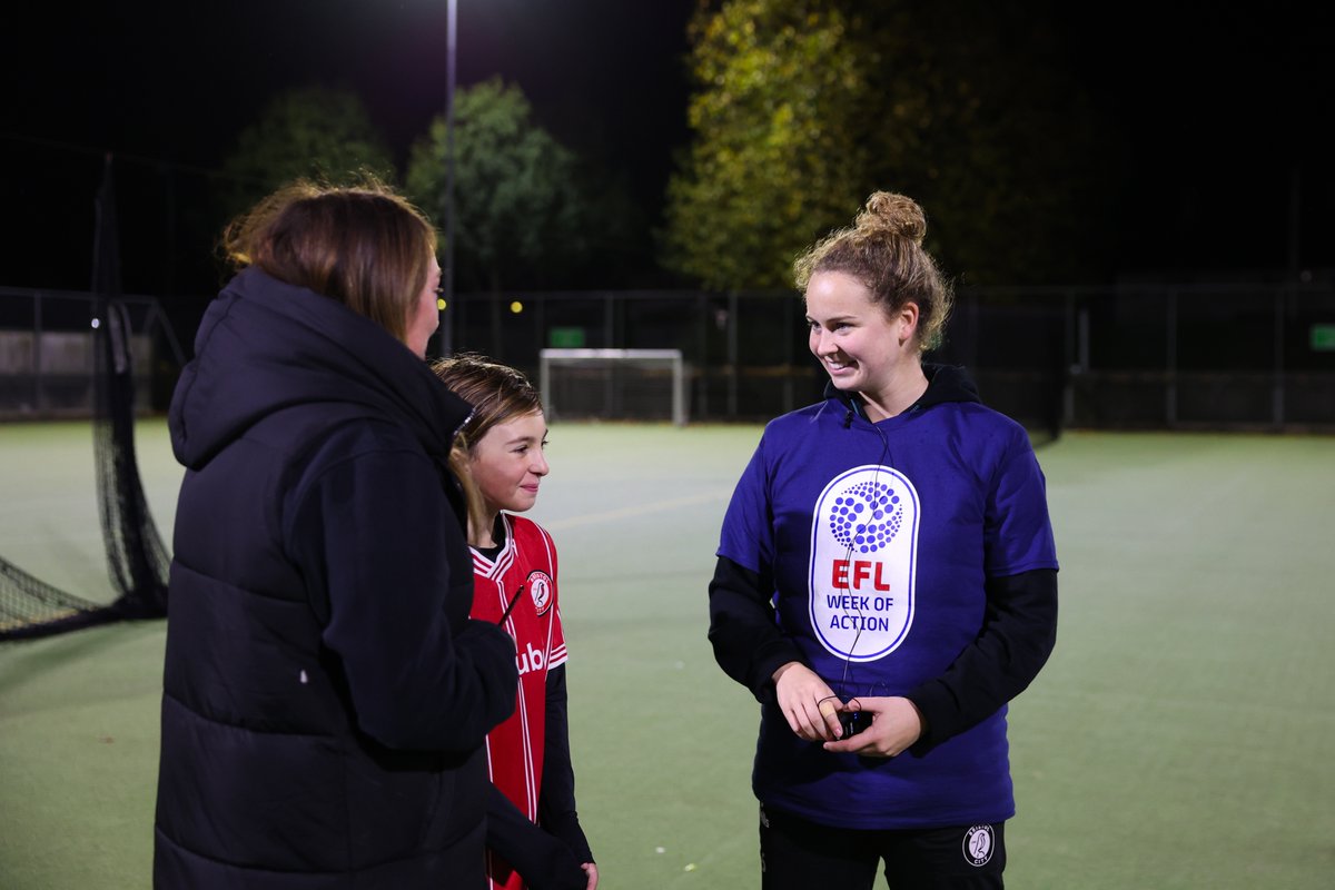 Day one of #EFLWeekofAction ✅ Bristol City Women's FC players, Kaylan, Emily, and Shania, got stuck in at our women and girls session tonight ❤️🤍 Find out more about our women and girls sessions on our website👇 bcfc.co.uk/robins-foundat…