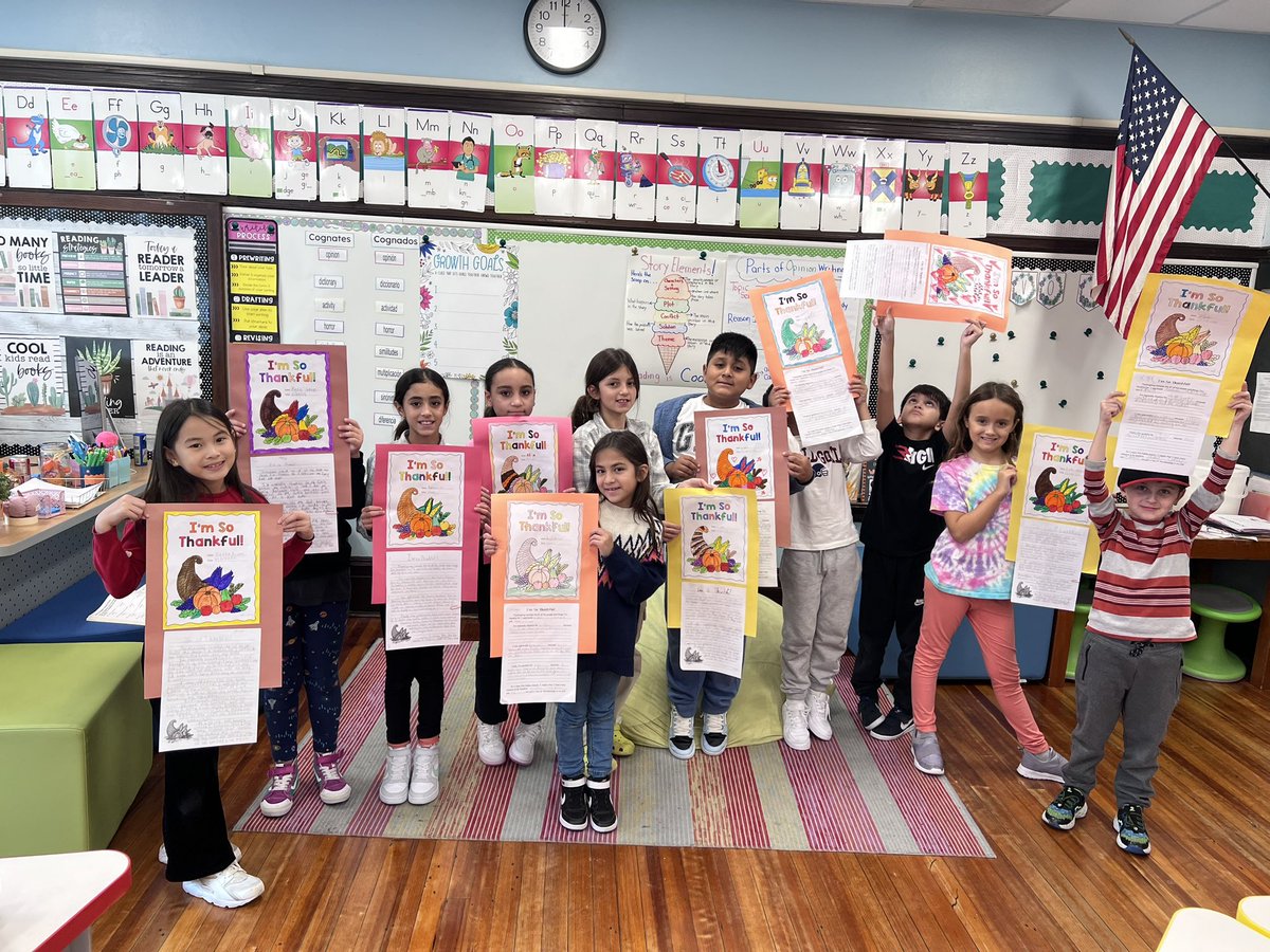 Mrs. Pacheco 🍎 tweet media