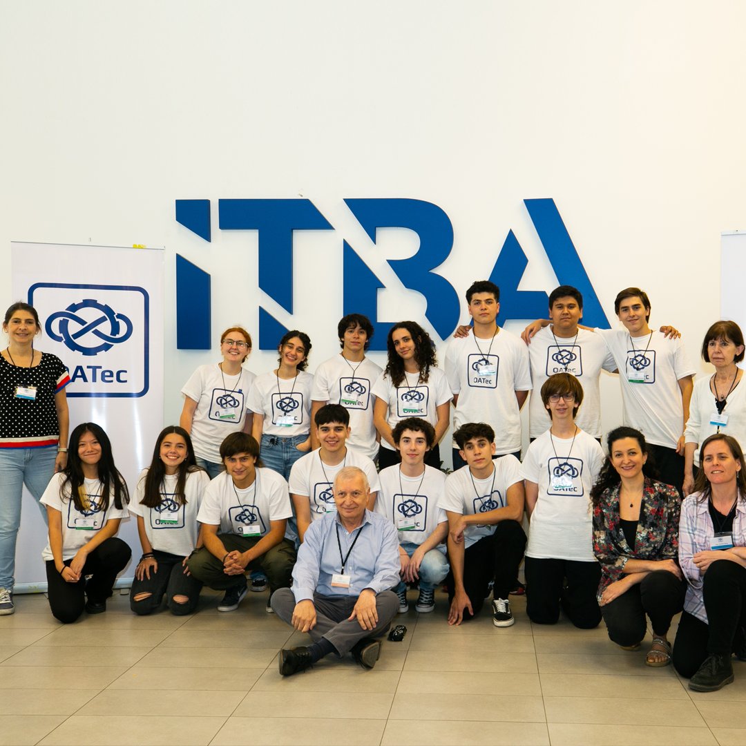 ITBA's tweet photo. Finalizó la 8va edición de #OATec, la Competencia Argentina de Tecnología del ITBA en la que se conocieron a los tres ganadores de este año 🙌

¡Felicitamos a todos los participantes! 🌟 Y un especial aplauso a los ganadores, quienes recibirán becas para estudiar en el ITBA 👏🏻👏🏻 https://t.co/ip28n821Cc