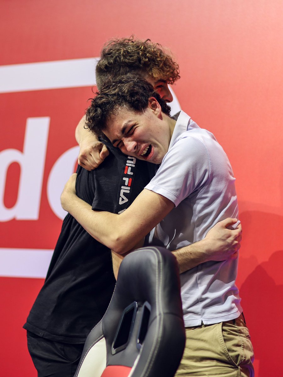 Brius__'s tweet photo. Seuls les vrais étaient là ce jour là #prime2019 #mochemaispuissant https://t.co/XLIvqySI3t