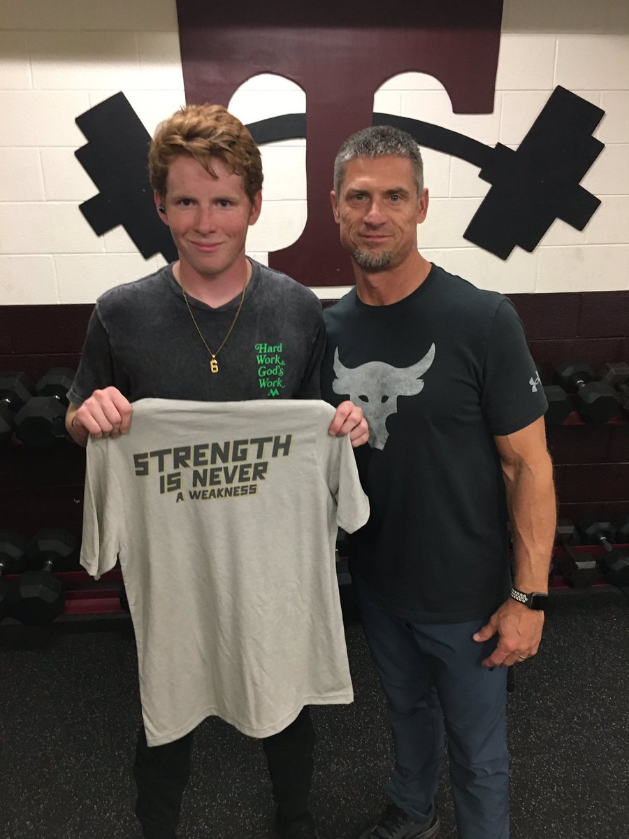 MaysMaysm's tweet photo. Male lifter of the week is baseball player Luke Hicks. Consistently brings it every day and a great kid on top of that. #strengthisneverawaekness https://t.co/UejcY7aT1l