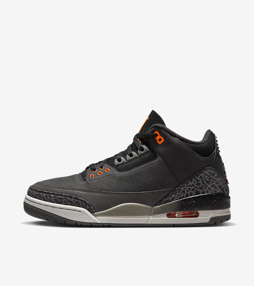 SOLELINKS's tweet photo. Official Images: Air Jordan 3 Retro 'Fear' https://t.co/528DAUvzIU