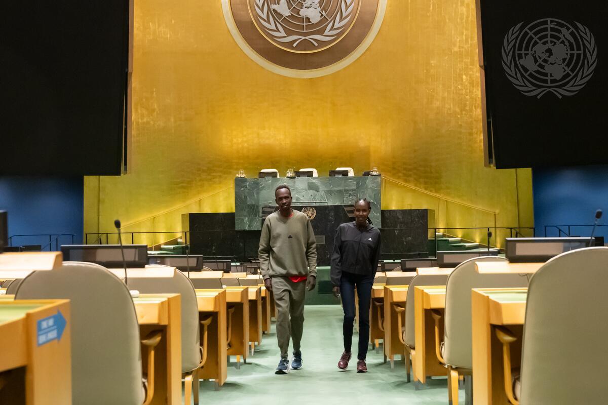 africarenewal's tweet photo. From the exhilarating streets of the @nycmarathon to the corridors of the @UN, we are thrilled to welcome Kenyan star marathoners Viola Cheptoo and Albert Korir to our headquarters! 

Their endurance on the track mirrors the strength they bring to every endeavour. 🏅 https://t.co/LfeWNbi4tF