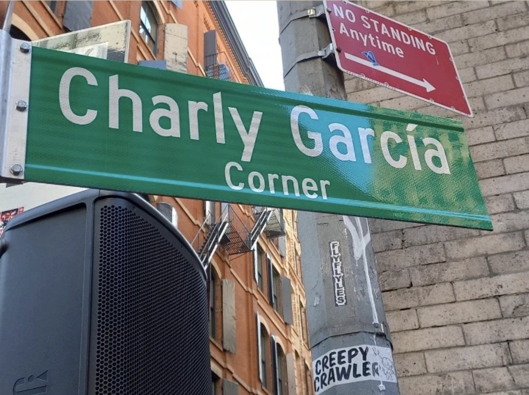 🗽Ya esta inaugurada la Charly García Corner.