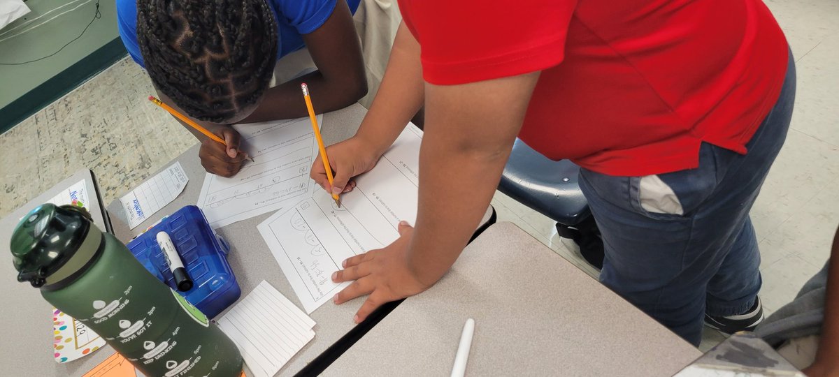 MsWamback's tweet photo. We solved math problems with a partner and then worked as a team to build a tower! @hceotters @christinebrady https://t.co/XJ6wvAH3jo