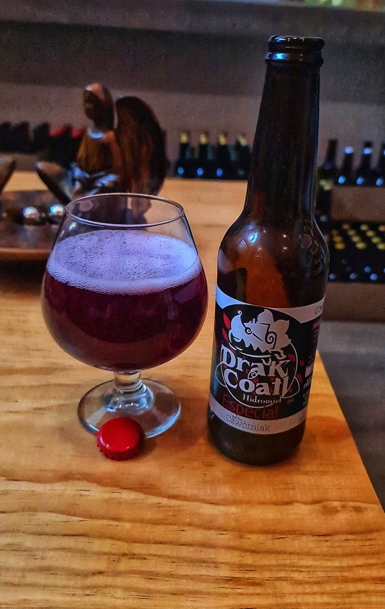 drakcoatl's tweet photo. ¡Excelente inicio de semana! #Drackers, 😊 🍷❤️ tenemos #Hidromiel de #cítricos #tradicional #café #cedron y #jamaica 

¡Pasión por el Hidromiel!🤜🤛😊🍷

#mead #vinodemiel #fermentos #fermento #rutahidromielera #sköll #skoll #valhalla #valkirias #odin #DrakCoatl https://t.co/KSYn7Cf0bu