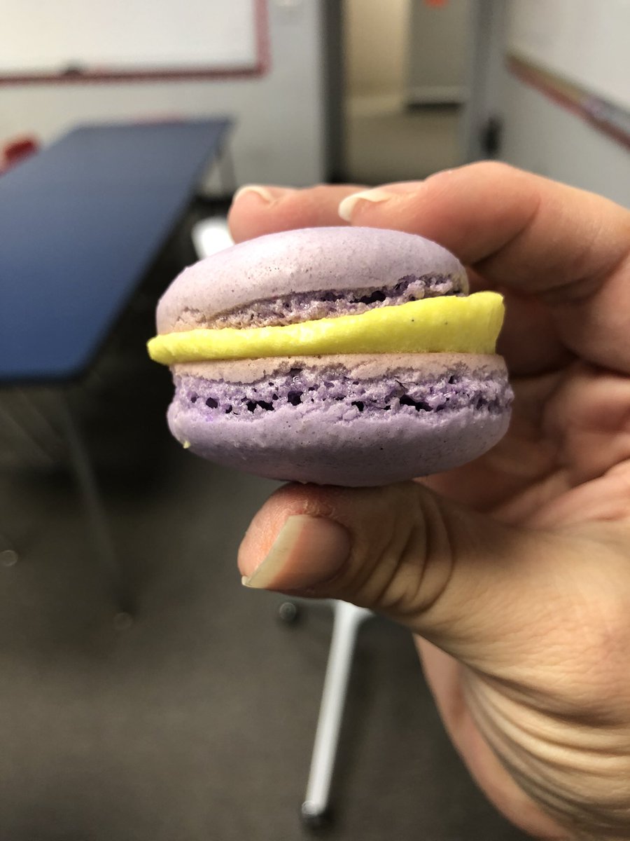 MrsVCfcs's tweet photo. Perks of being an FCS teacher - every now and again, a student brings you their weekend experiment ππ Thank you, Libby! #CardsCreate #CardsCare #Macarons https://t.co/ioJ5RwHxas