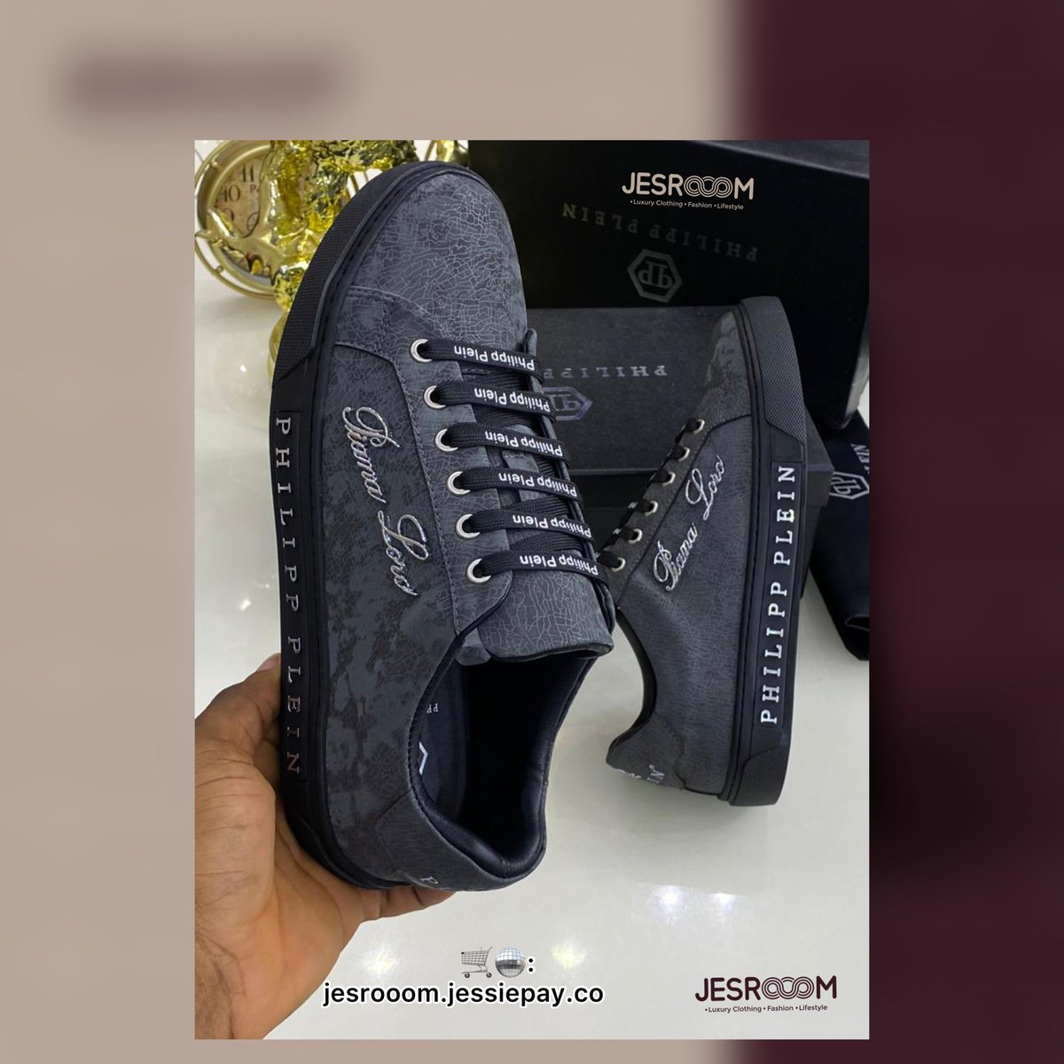 jesrooom's tweet photo. Step up your shoe game with Philipp Plein Sneakers, now available at Jesrooom.
Unleash your style potential from sizes 40-46, all for just  ₦60,000.

Elevate your sneaker collection and walk with confidence! 👟💫

🛒Shop🛍️ via 🪩: https://t.co/LfLIuDGvJQ link in bio.

#Jesrooom https://t.co/Vw74wRFMy3