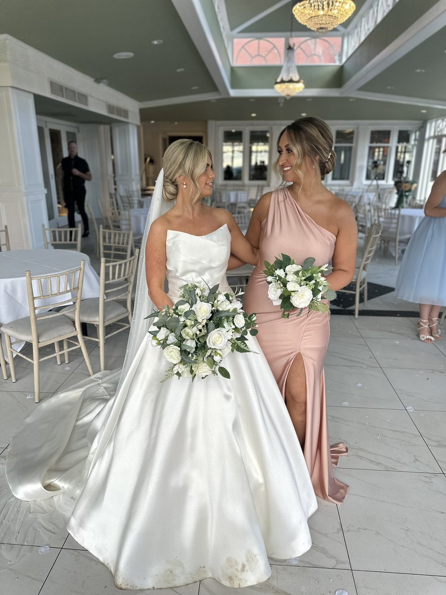 ChloeAlexander4's tweet photo. Special day for my best friend, it was an honour to stand by your side 🤍! https://t.co/GJTWJl5JuW
