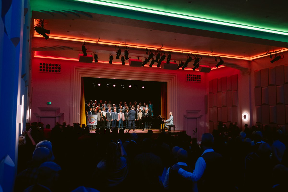 SF Gay Men's Chorus tweet media