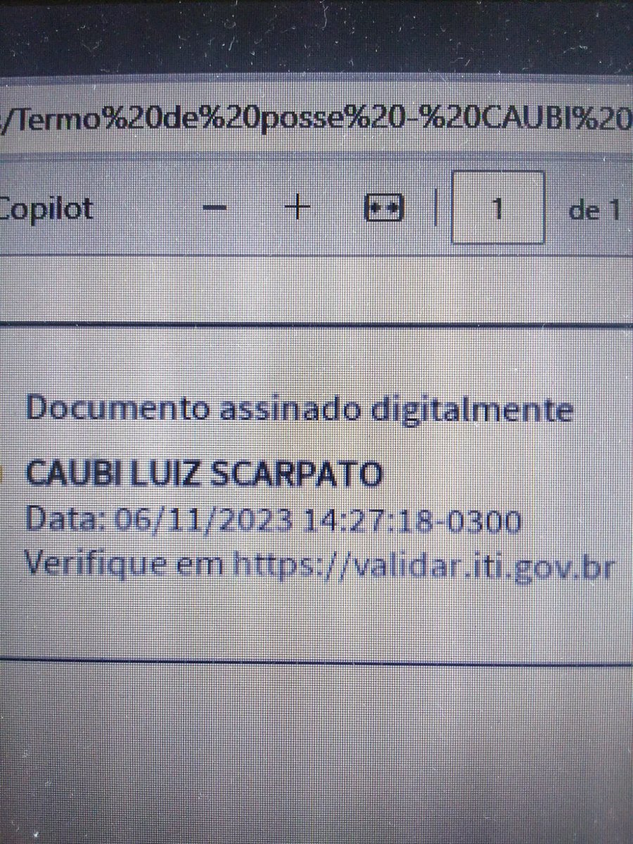 CaubiScarpato's tweet photo. Deu bom e vamo nessa.

#ufrgs #siape #educação #poars https://t.co/WuQsupqVSm