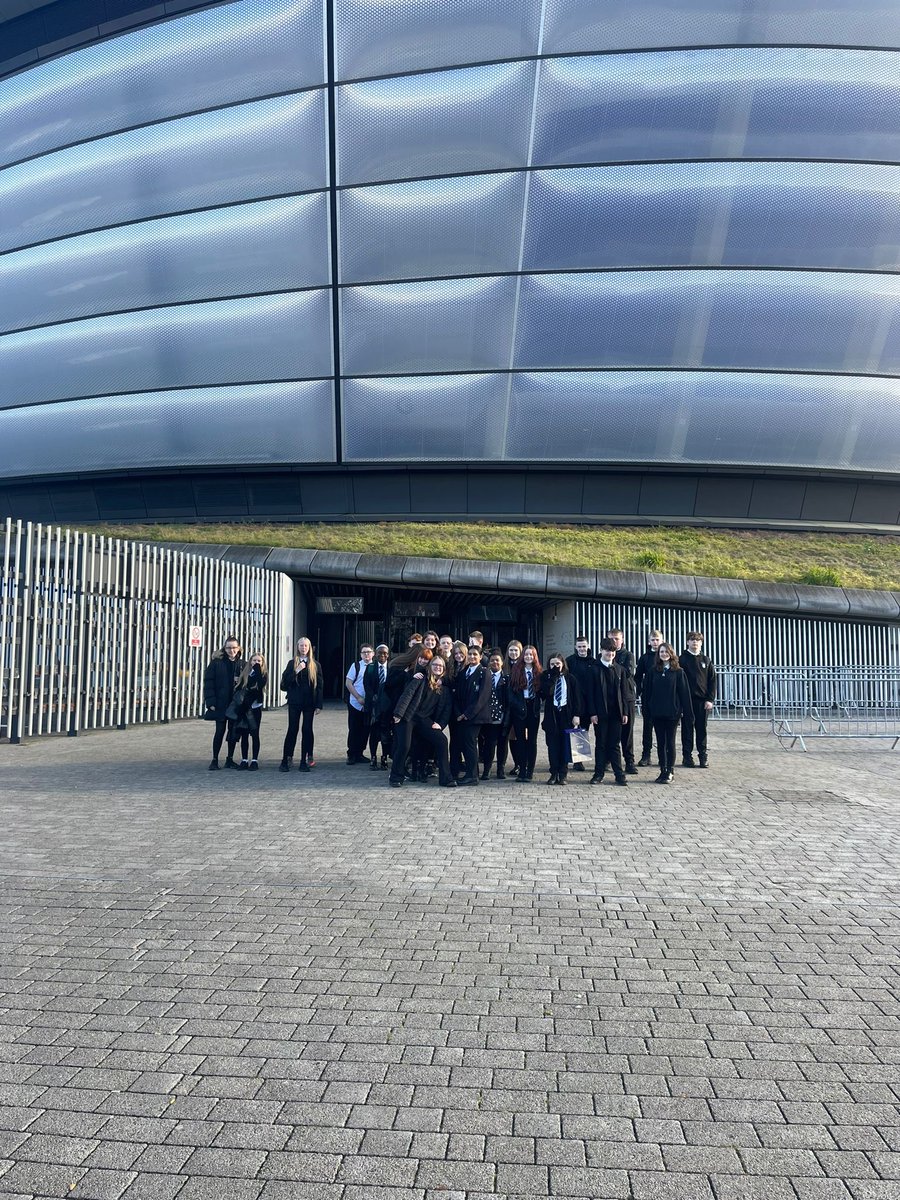 SmithycroftBusEd tweet media