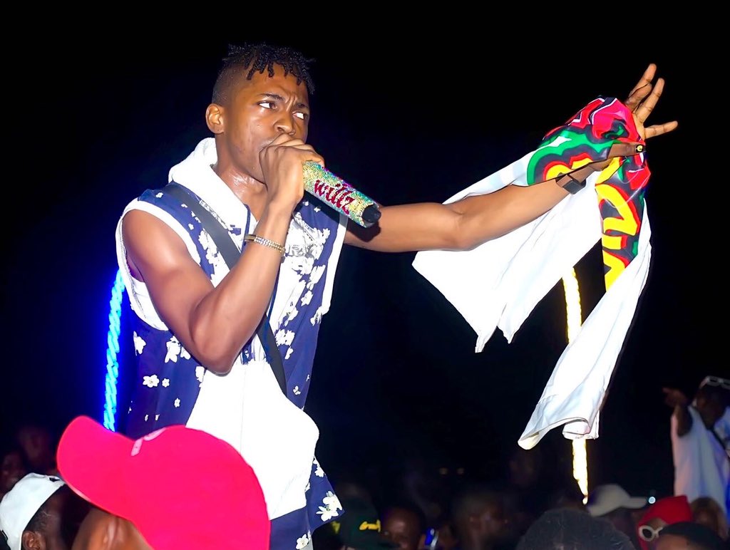 itsWillyWillz's tweet photo. ☑️How we Jived at the Biggest RAVE on the mainland
‘CHUNEZ DAY!’ With HYPEROYAL WILLY WILLZ
@chunesdayafrica
Cc @wickedestdino
@punaclia
#Punacliamanagement
#UbuntuJiveWithWillywillz3
#PunaCliamanagement!
#Superstar #Explore #Explorepage #Trending #Trend #Worldwide https://t.co/lz0b3K4zGs