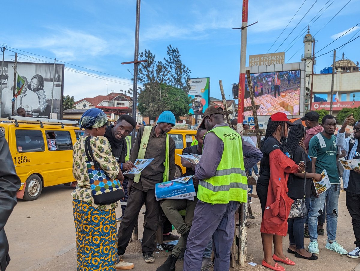 lucbienfait's tweet photo. #U_Action

Dans le cadre du challenge sur les pratiques familiales essentielles, les u-reporters de Bukavu continuent de sensibiliser sur la prise en charge de la diarrhée à domicile et sur la plateforme @ureport_rdc.

La ville de Bukavu continue à enregistrer les cas de choléra. https://t.co/kMj6xaFWRx