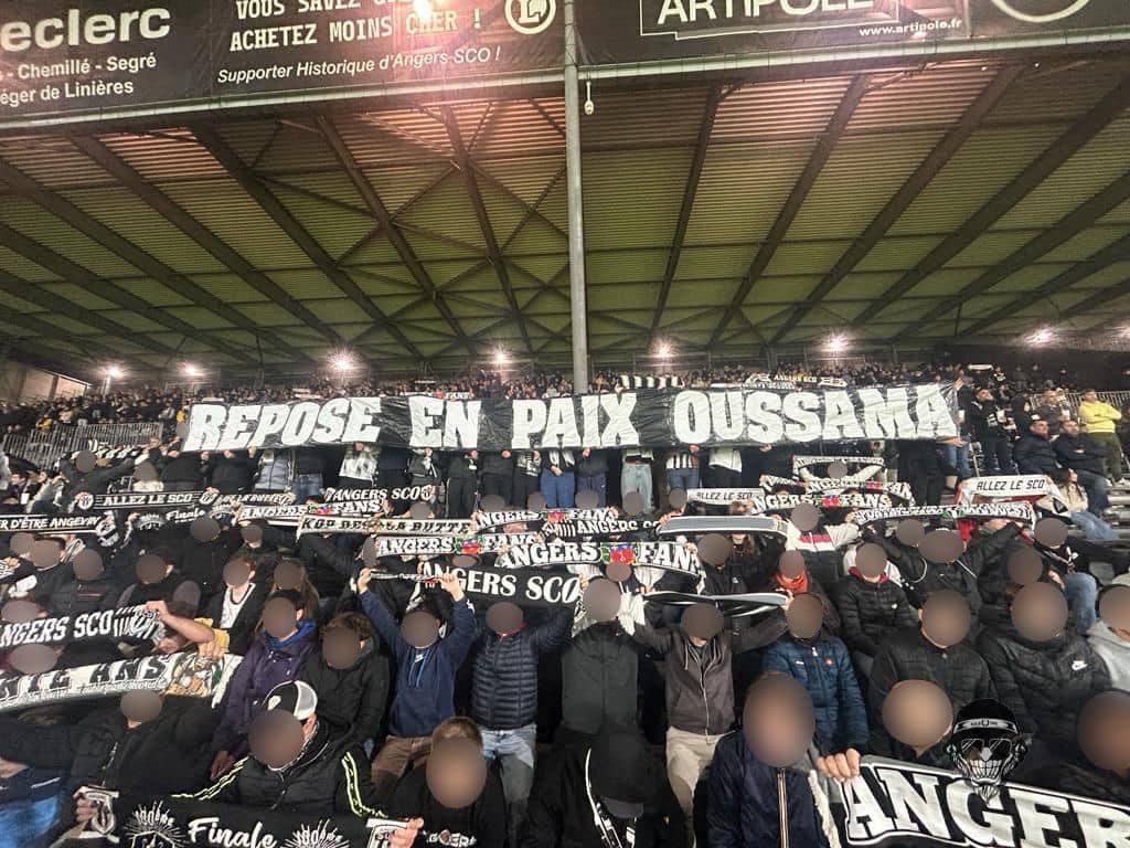 UltrasMadeinFR's tweet photo. ⚽️ Angers - Valenciennes 
📢 Kop de la Butte 1992 ! 
📆 Samedi 4 novembre 2023
📸 @kdlb92_off 

#SCOVAFC https://t.co/DRgGIVliBw