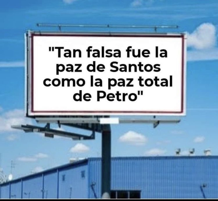 noemizulu's tweet photo. Santos y Petro: Los gobiernos más corruptos que haya tenido Colombia en toda su historia. La traición, el fraude, la descomposición social,
el saqueo al estado, y la impunidad, son las locomotoras de su accionar. #El86%DelPuebloLosRechaza https://t.co/S1bqVXJSxj