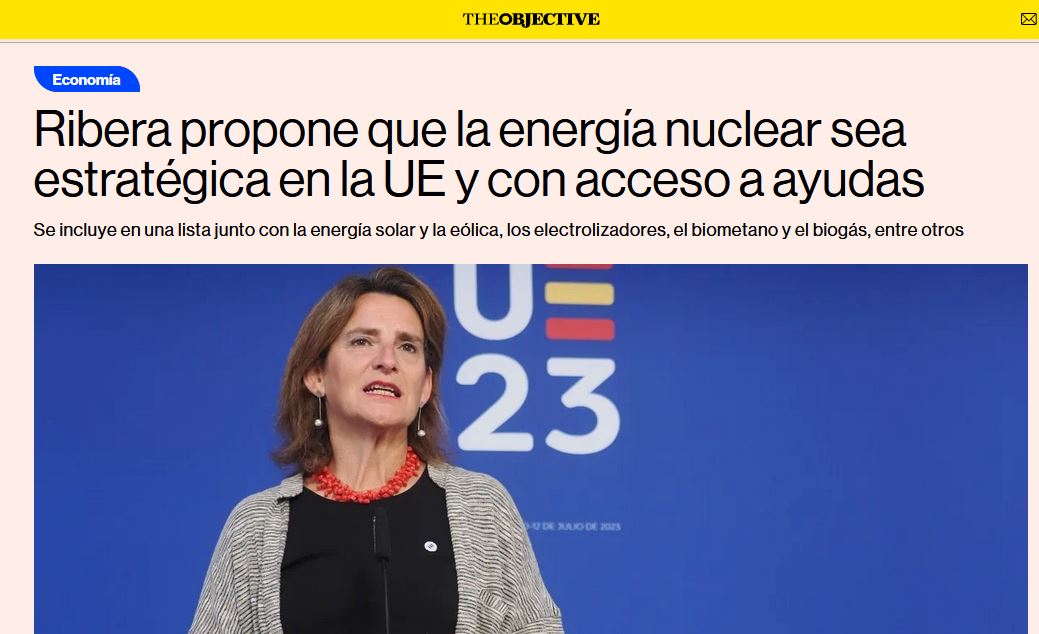 unchinodechina's tweet photo. IZQ, junio 2023
DCHA, noviembre 2023

No comment. https://t.co/Ccy6xbnJQG