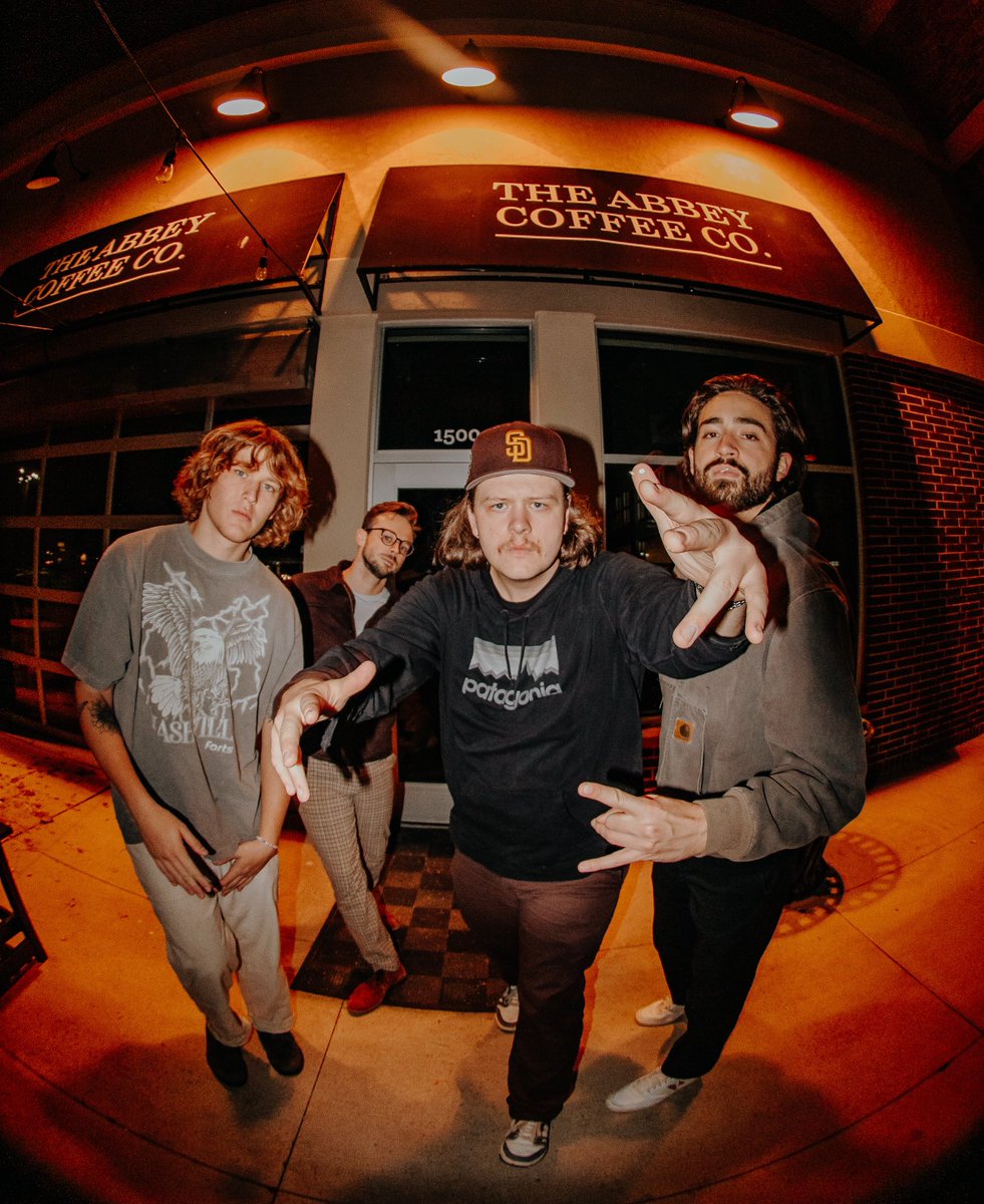 keepwarmtn's tweet photo. Happy Birthday #theabbeycoffeeco!! Thank you Indiana for the warm welcome! We hope to see you again soon!
📷: @kyleanadu 
#keepwarm #indieband #indiemusic #livemusic #theabbeycoffeeco #theabbey #poprock #poppunk #nashvillemusic #keepwarmtn https://t.co/Pb5Ftp9Fk1