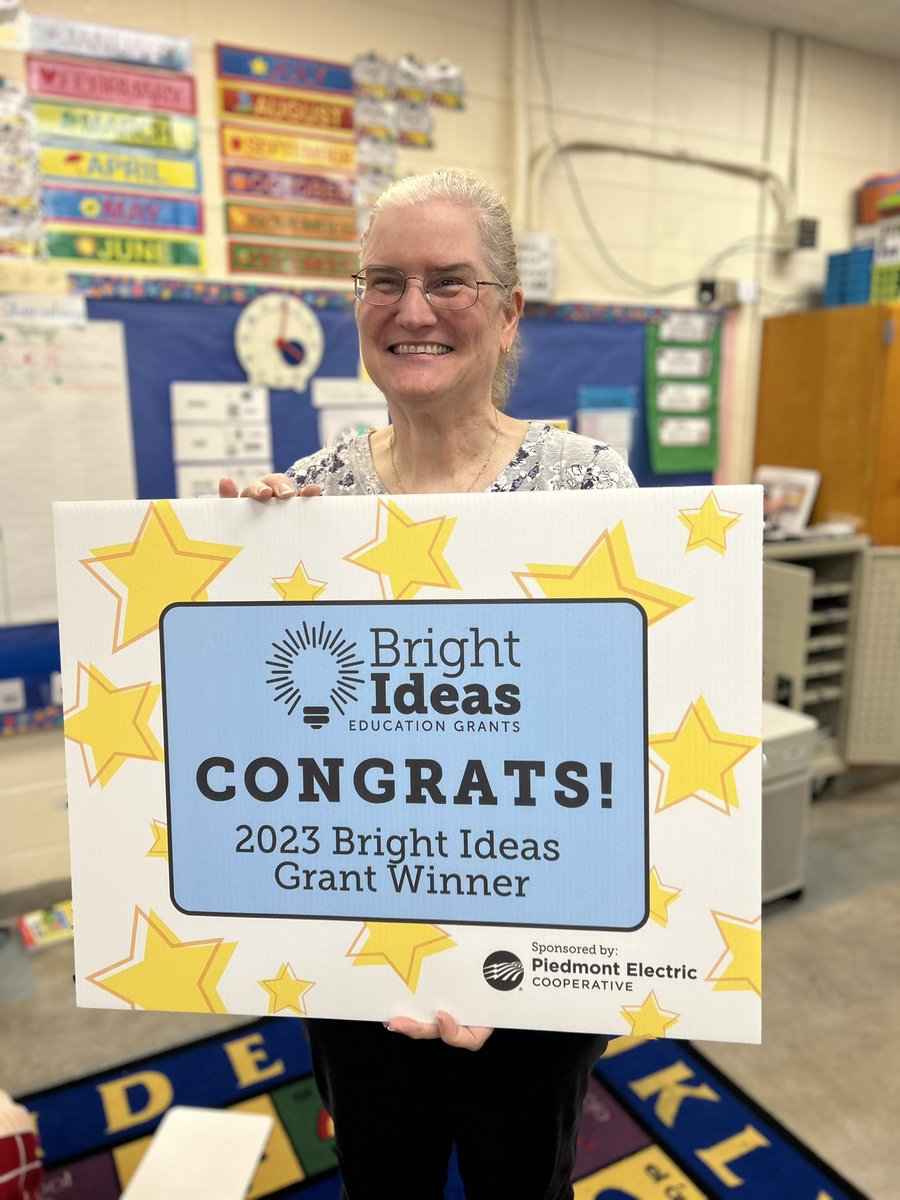 GABChamps's tweet photo. Count them…1, 2, 3, 4….

4 Bright Ideas Grants got delivered to the #1 this morning! So excited to have our staff recognized for their hard work and tremendous ideas to impact learning for all of our CHAMPS. GAB is a special place to be. 

#CHAMPSLife https://t.co/SknSJSk8kF