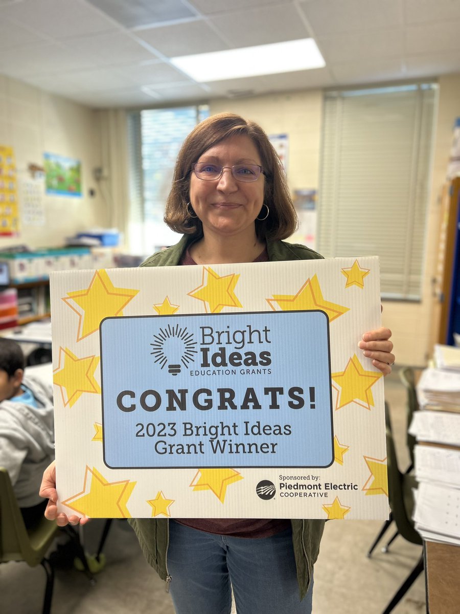 GABChamps's tweet photo. Count them…1, 2, 3, 4….

4 Bright Ideas Grants got delivered to the #1 this morning! So excited to have our staff recognized for their hard work and tremendous ideas to impact learning for all of our CHAMPS. GAB is a special place to be. 

#CHAMPSLife https://t.co/SknSJSk8kF