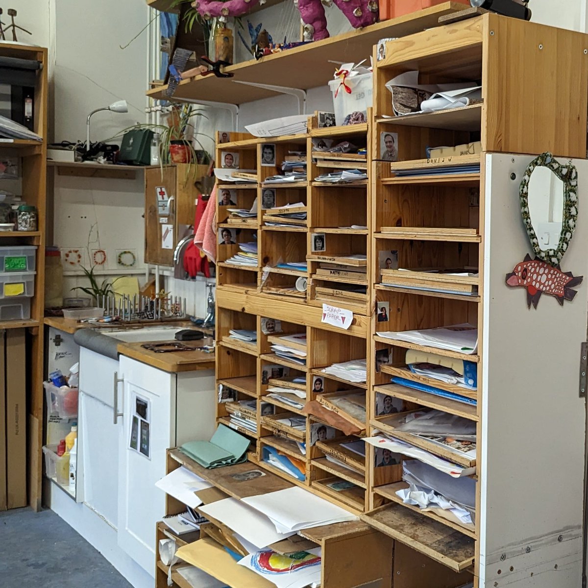 northedinarts's tweet photo. Busy couple of weeks for the AFGU project. Working with artists Alice Betts &amp; Samantha Dick on the next paste up, &amp; visits &amp; planning for permanent studio space in the new NEA thanks to @CreativeScots &amp; Hubs Network https://t.co/kCIw5Osl5K