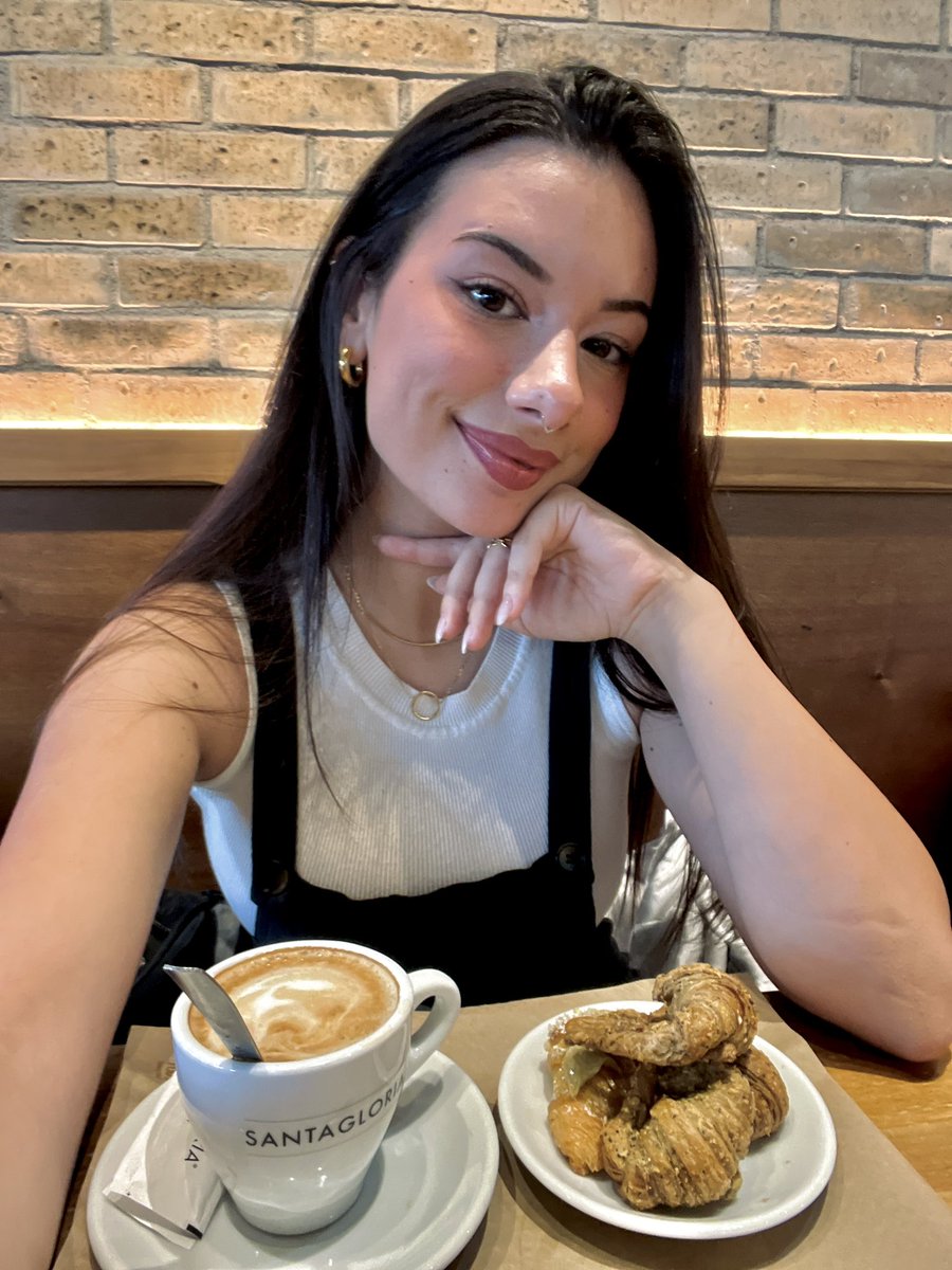 A quien veo este viernes/sábado por el ubeat ??? 🫣♥️