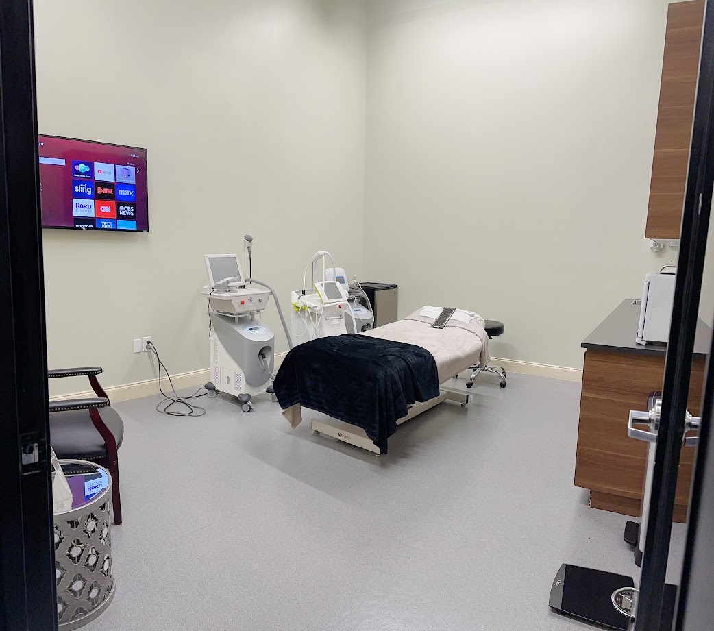 The Portland Center for Facial Plastic Surgery tweet media