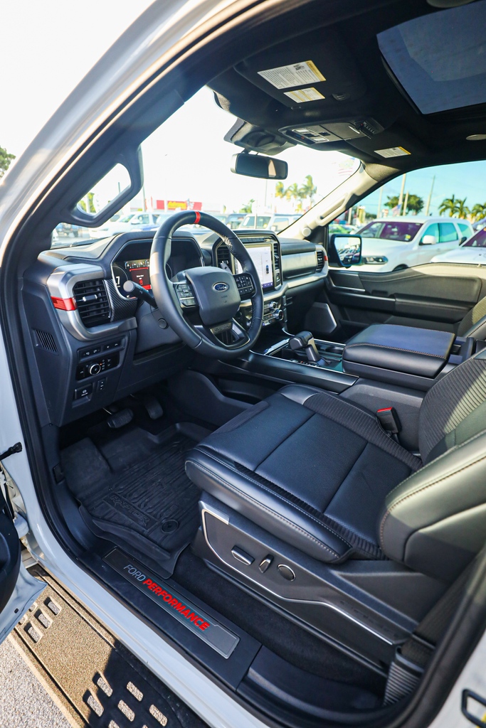 cdjrhomestead's tweet photo. 🔥PREOWNED!🔥 2023 Ford F-150 Raptor!⁠
⁠
💥 One owner
💥 3,107 miles⁠
💥 14 city / 16 hwy⁠
💥 Apple CarPlay / Android Auto⁠
💰️ Spitzer Price: $86,998
⁠
Click the link in bio for more details! ✨⁠ https://t.co/BTeKRaXciJ